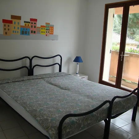 Ξενοδοχείο με διαμερίσματα Le Village Marin