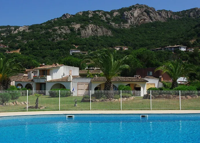 Le Village Marin Aparthotel 4*